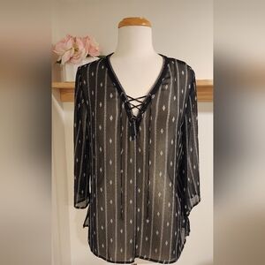 Beautiful Sheer Black Blouse White Pattern- Smart Set -Size Large